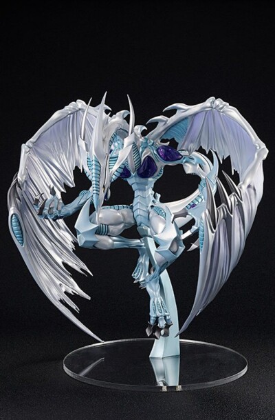 Amakuni: Yu-Gi-Oh! "Stardust Dragon" Statue