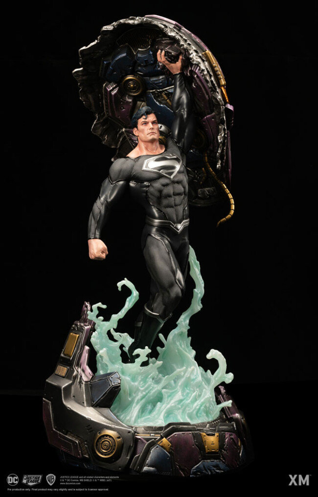 Recovery_Suit_Superman_017