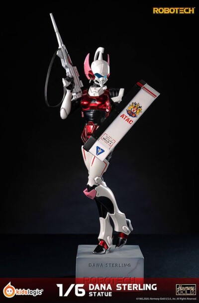 Kids Logic: Robotech "ST17 Dana Sterling" 1/6 Statue