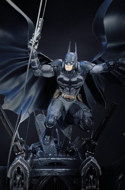 Silver Fox: Batman Arkham Asylum "Batman" 1/8 Statue