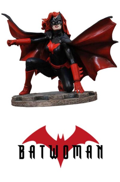 Diamond: DC Comic "Batwoman" PVC Statue