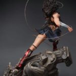 x_qs-ww-comic-statue_j