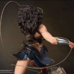 x_qs-ww-comic-statue_w