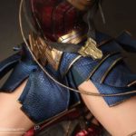 x_qs-ww-comic-statue_y