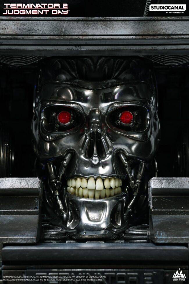 Buste-T-800-Terminator-2-Queen-Studios-18