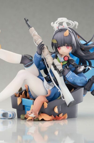 Blue Archive PVC Statue 1/7 Miyu: Observation of a Timid Person 14 cm