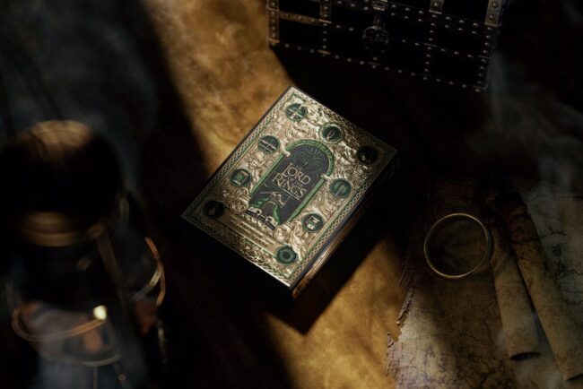 x_T11-LOTR-BOX-SET-KIT_1-1.jpg