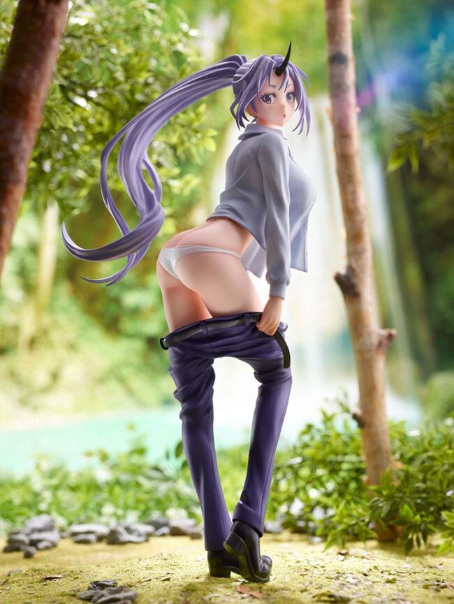 x_QSQ84239_2.jpg