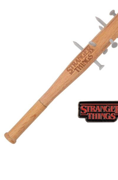 Cinereplicas: Stranger Things Stachelige Schlägerkugelschreiber & Stranger Things Anstecknadel