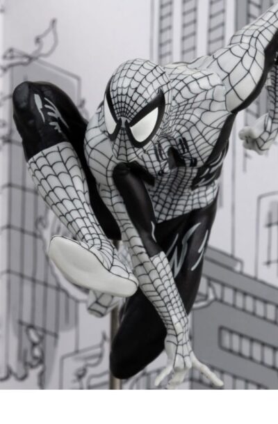 McFarlane Toys: Marvel Collection PVC Statue 1/10 Spider-Man (Spider-Man #6)(Line Art)(Gold Label) 10 cm