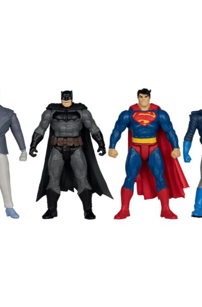 McFarlane Toys: DC Direct Page Punchers Actionfiguren 4er-Pack Batman & Son of Batman & Superman & Joker 7 cm