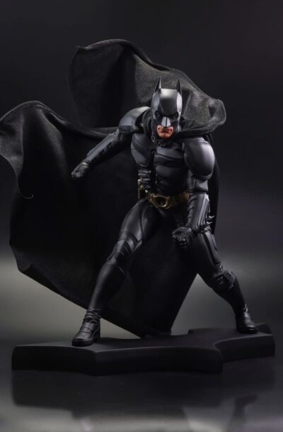 McFarlane Toys: DC Direct  Statue DC Movie Statues Batman (The Dark Knight) 24 cm