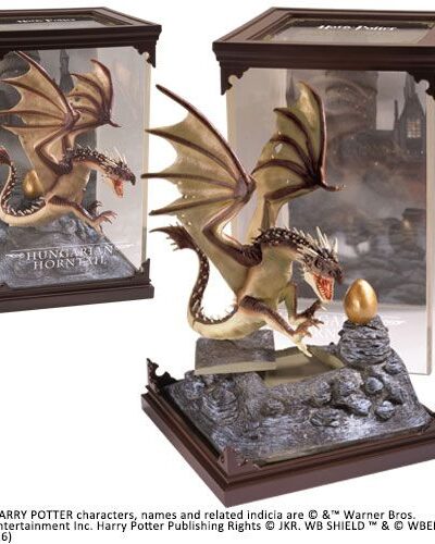 Noble Collection: Harry Potter Magical Creatures Statue Hungarian Horntail 19 cm