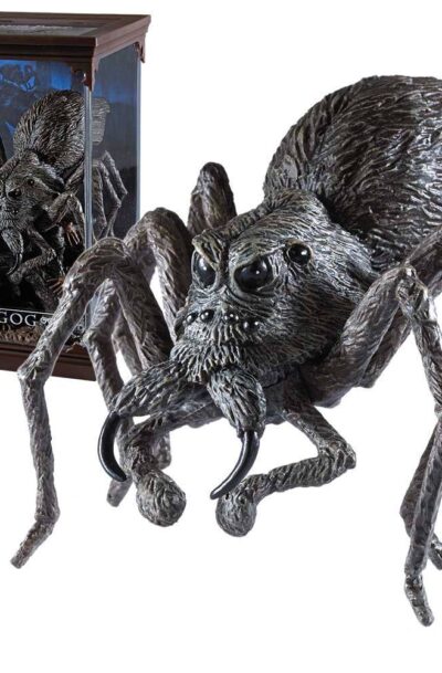 Noble Collection: Harry Potter Magical Creatures Statue Aragog 13 cm