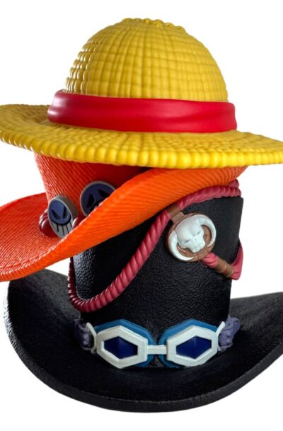 Plastoy: One Piece Spardose Stack of Hats