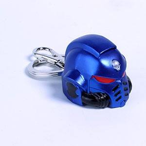 Semic: Warhammer 40K Metall-Schlüsselanhänger Space Marine Primaris Helmet Ultramarine