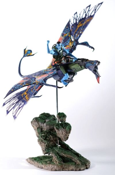 Avatar: The Way of Water Actionfigur Recom Quaritch & RDA Banshee (Gold Label)