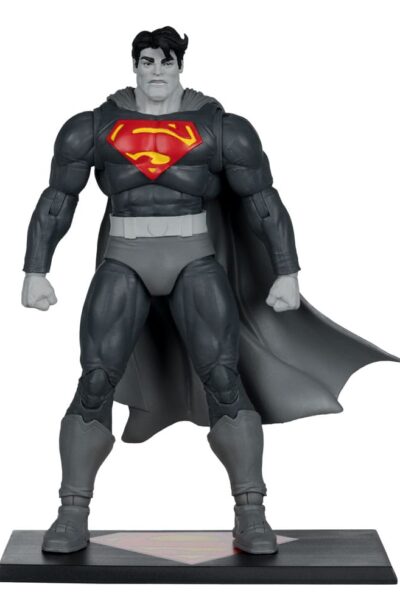 McFarlane Toys: DC Multiverse Actionfigur Superman (The Dark Knight Returns) (Black & White Accent Edition) (Gold Label) 18 cm