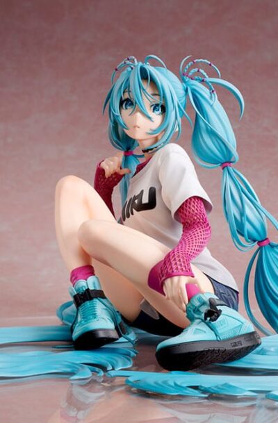Stronger: Hatsune Miku Statue 1/4 Yoneyama Mai The Latest Street Style Cute 17 cm