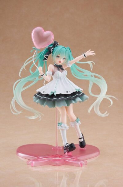 Taito Prize: Hatsune Miku AMP+ PVC Statue Hatsune Miku Birthday 2025 Party Ver. 21 cm