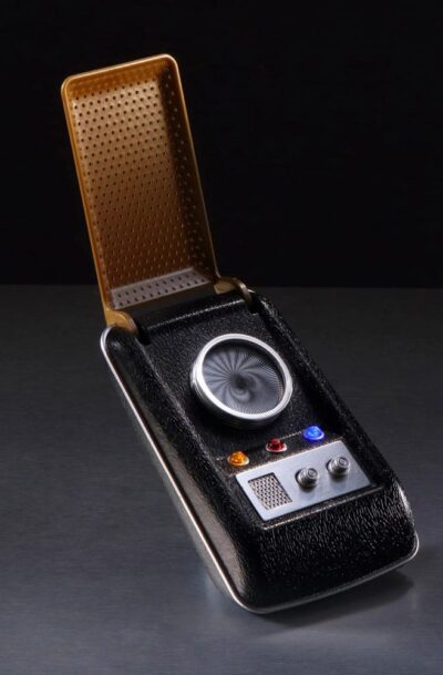 Master Replicas: Star Trek Enterprise "Communicator" 1/1 Prop Replica (Q2/2026)