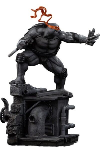 Iron Studios: Teenage Mutant Ninja Turtles "Michelangelo - Black and White Variant " 1/10 Art Scale Statue (Q4/2026)