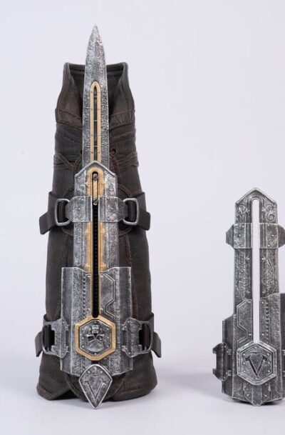 PureArts: Assassin´s Creed “Edward Hidden Blade" 1/1 Scale Replica (Q1/2027)