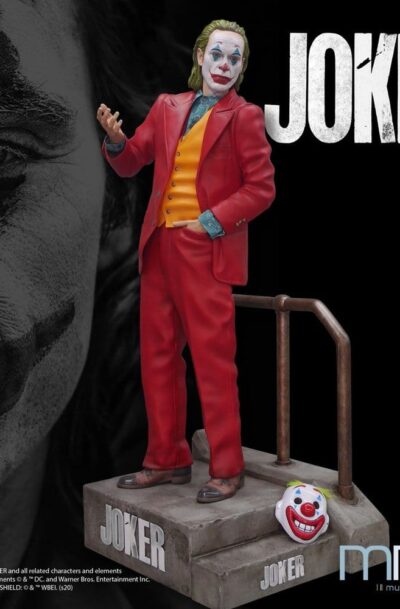 Muckle: Joker (2019) "The Joker" Life-Size Statue (Q2/2024)